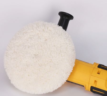 चीनी निर्माता कार पेंट सतह देखभाल और चमकाने के लिए एकतरफा और दोतरफा ऊन गेंदों का उपयोग करते हैं