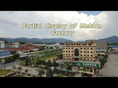 मूल कारखाने के रंग के साथ मेल खाता है, लंबे समय तक चलने वाली तेजी से सूखने वाली लौ लाल कार पेंट